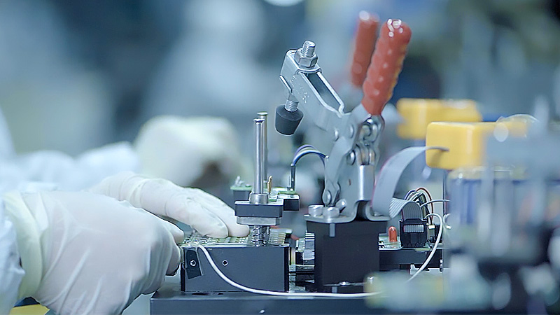 Why 100G Data Center Transceiver Prefers COB Packaging.jpg